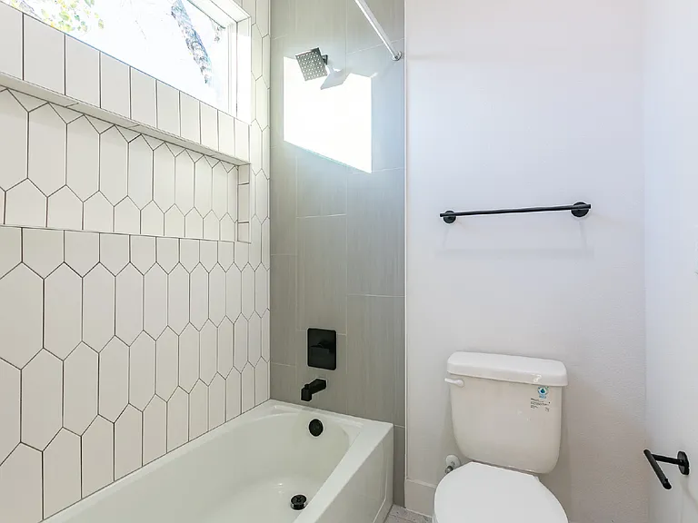 2008 Canterbury St #A — Photo 29