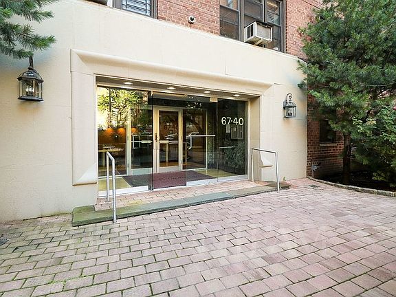 2nd image of 67-40 Yellowstone Blvd #1D