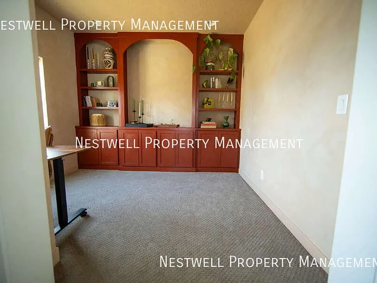 10896 S Gresham Dr — Photo 22