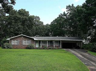 4844 Rosewood Dr, Lilburn, GA 30047