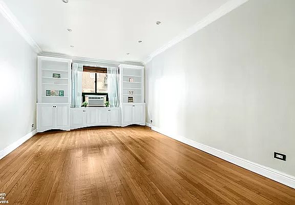 3rd image of 316 W 84th St APT 2G