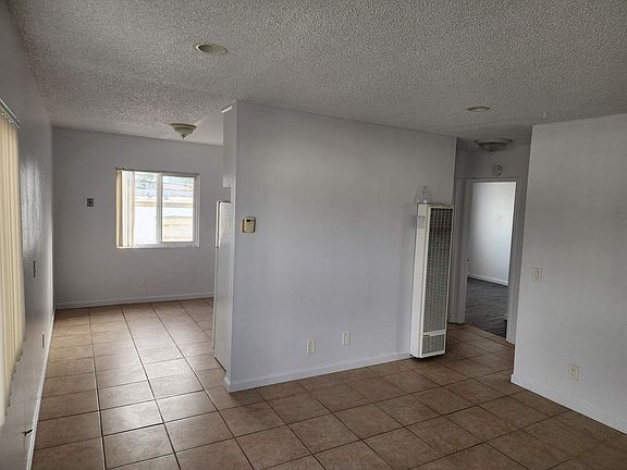 3rd image of 725 Boulevard Ave APT G