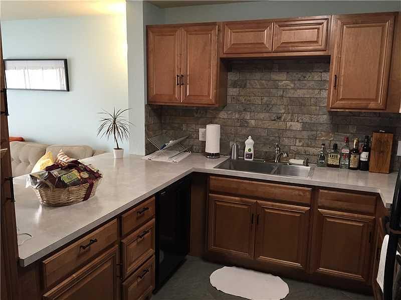 1st image of 307 Freedom Ct