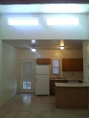 2nd image of 4266 N 4th Ave APT 404