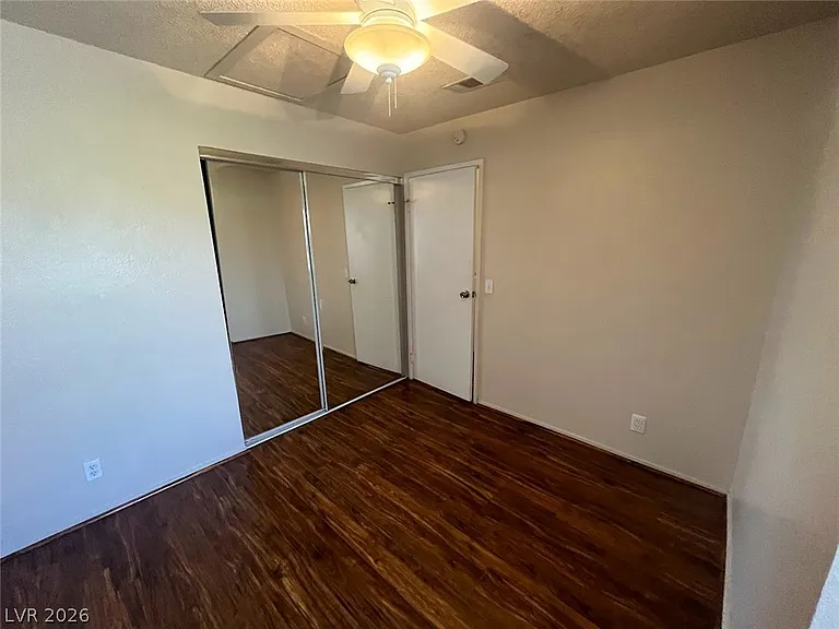 914 Scarlet Ridge Dr — Photo 20