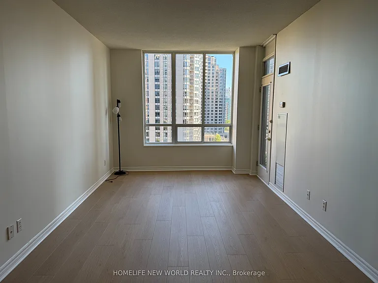 28 Byng Ave #1006 — Photo 7