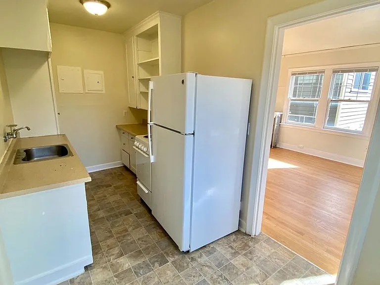 Palamar Apartments — Photo 7