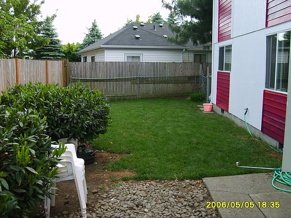 3rd image of 1905 E Mill Plain Blvd