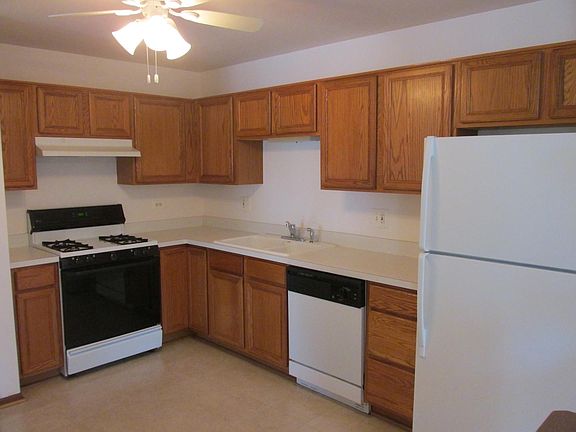 2nd image of 951 S Darla Ct