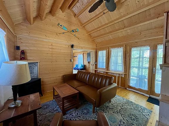 5th image of 120 Abby Ln