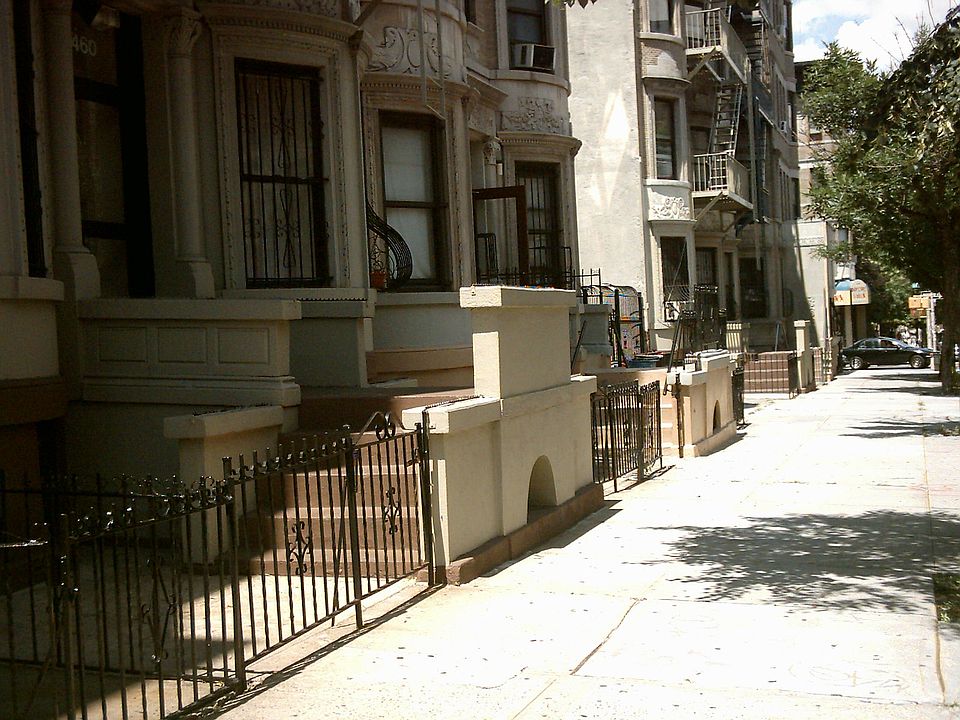 1st image of 1460 Bedford Ave APT 3A