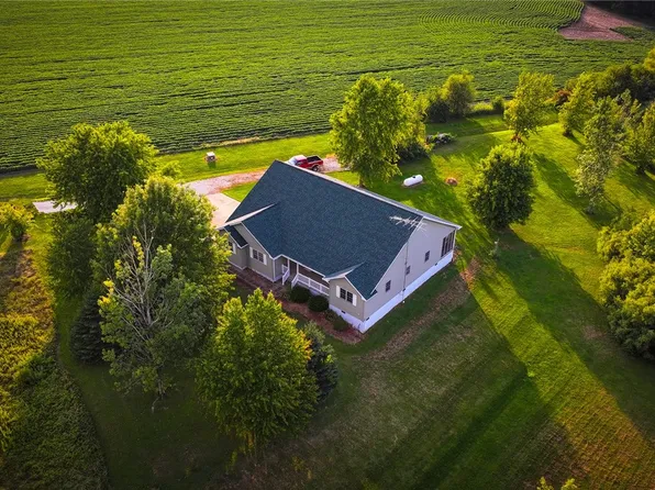 10376 Sheets Rd, Argenta, IL 62501