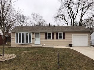 415 Warren Ave, Normal, IL 61761