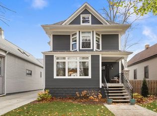 4225 N Ridgeway Ave, Chicago, IL 60618