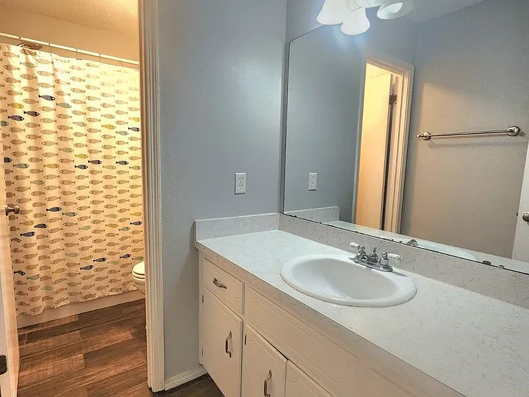 7895 Bay Meadows Dr — Photo 12