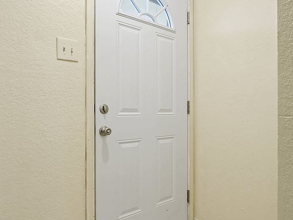2nd image of 7470 Tiffany Meadows Ln #7470