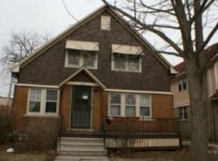 2664 N 61st St, Milwaukee, WI 53213