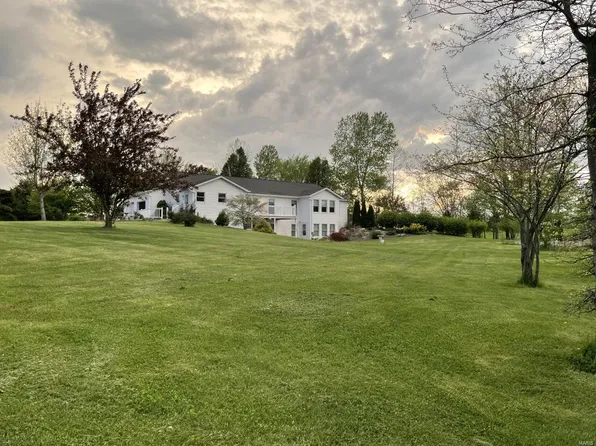 17675 Patriot Ln, Nashville, IL 62263