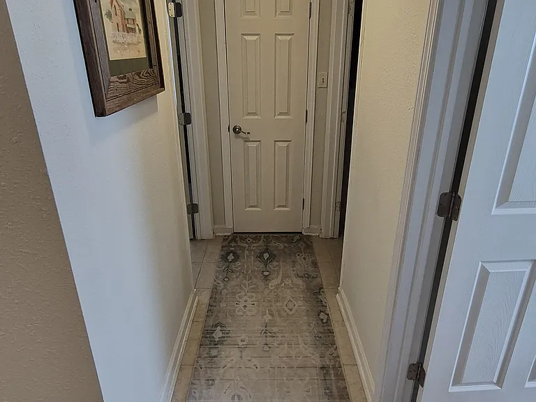 502 E Ash Dr — Photo 4