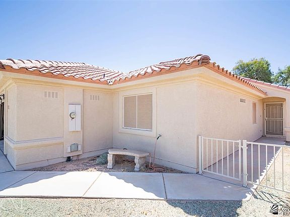 5th image of 2693 S Mimosa Ave