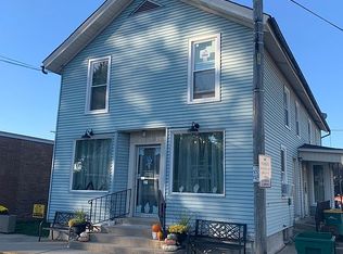 325 Main St #2, Maple Park, IL 60151