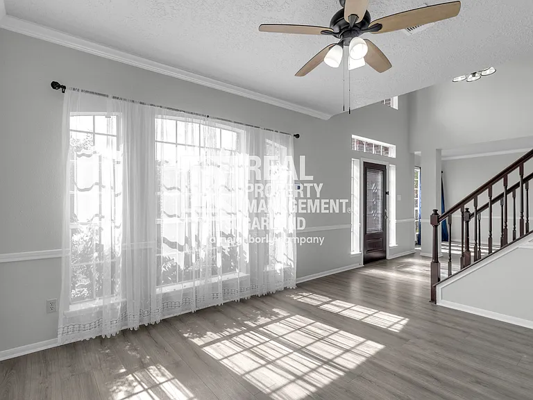 14418 Ardwell Dr — Photo 2