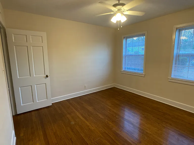 917 Oxmoor Rd #201 — Photo 27