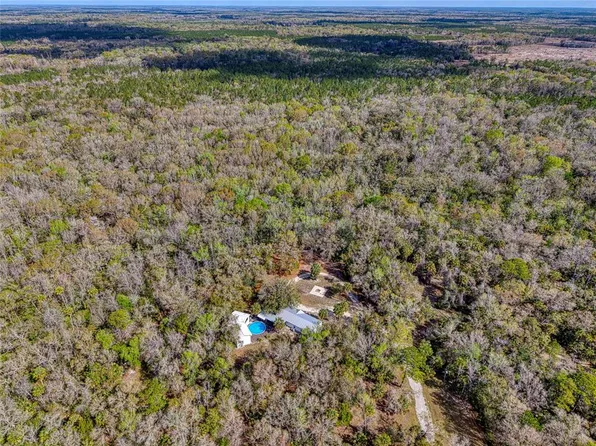 5011 SE 193rd Pl, Inglis, FL 34449
