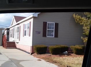 45673 Marquette Dr, Macomb, MI
