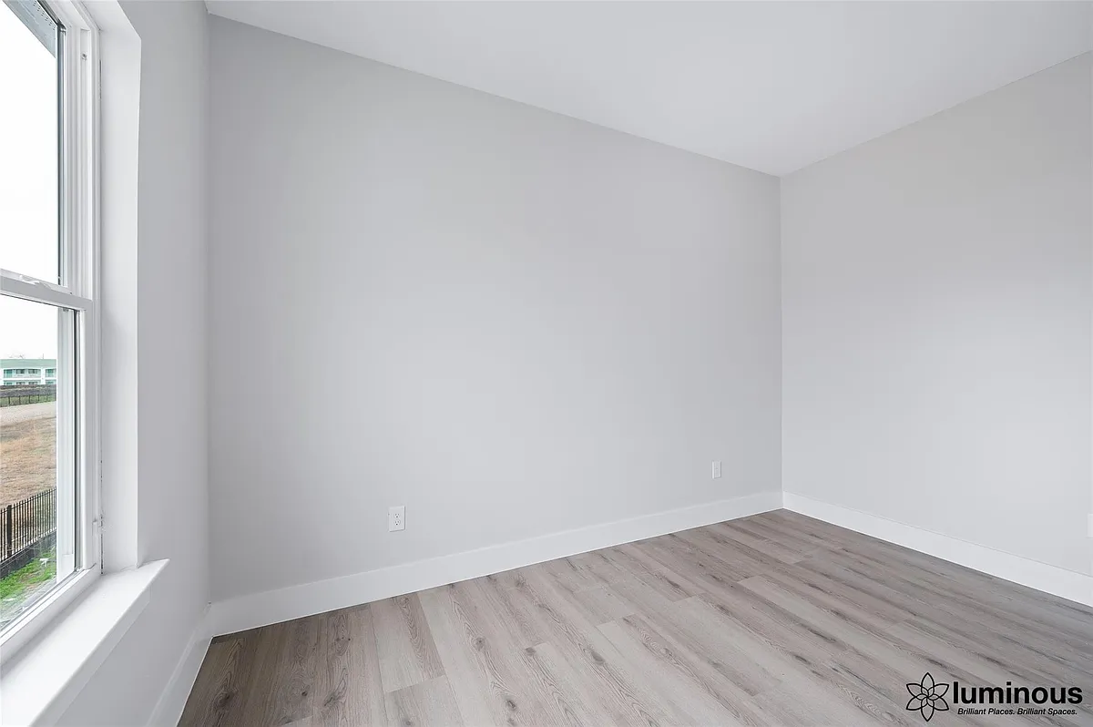 Building Photo - 6702 Metro Blvd #3