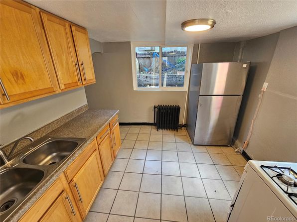 400 S Hazel Ct APT 4