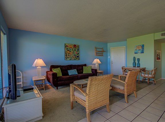 5th image of 1000 Padre Blvd