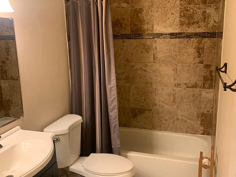 3634 Blaine Ave #1 — Photo 5