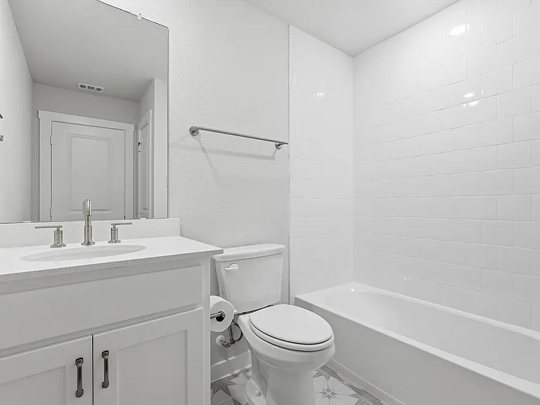 2845 Concord Dr — Photo 23