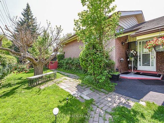 3rd image of 19 Eriksdale Rd