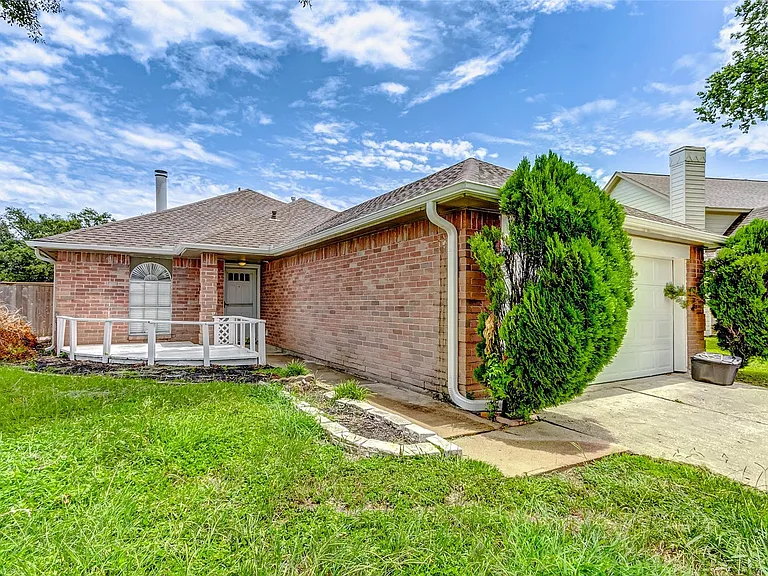 8410 Fawn Wind Ct — Photo 4