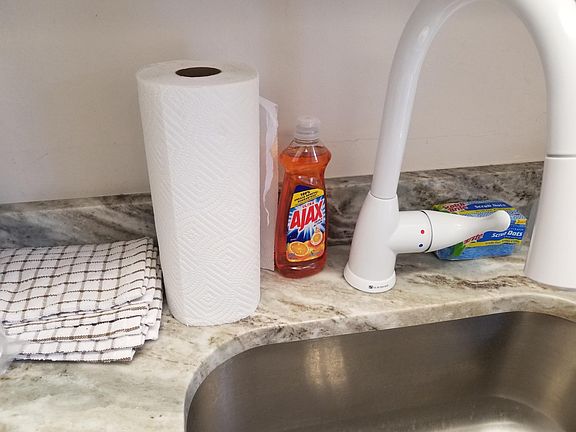 2nd image of 209 S Lake Dr APT 5