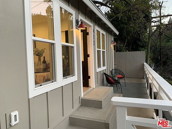3rd image of 412 Museum Dr