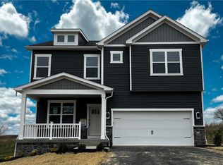 345 Leslie Farms Dr, Connoquenessing Boro, PA 16033