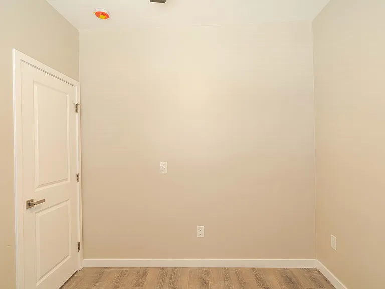 5119 Remington Rd — Photo 19