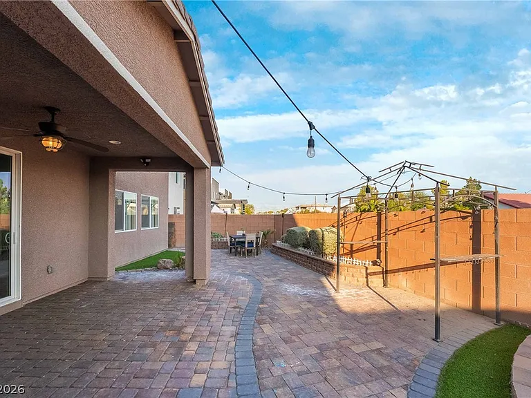 6462 Estrella Hills Ave — Photo 29
