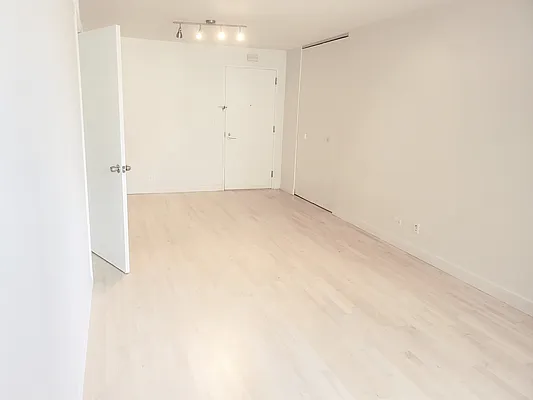 Rented by Owner | media 2