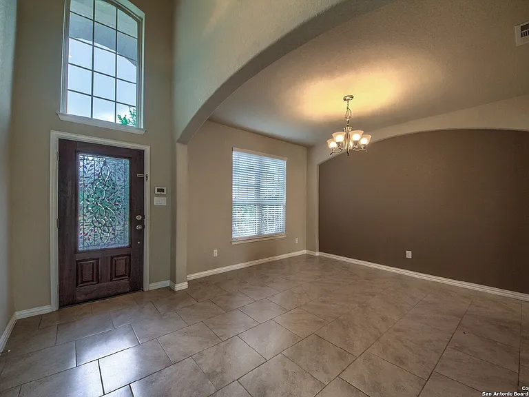 714 Raceland Rd — Photo 4