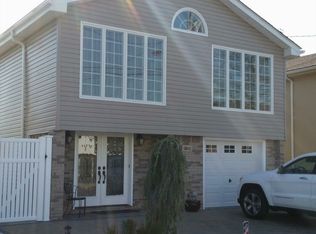 16041 87th St, Howard Beach, NY 11414
