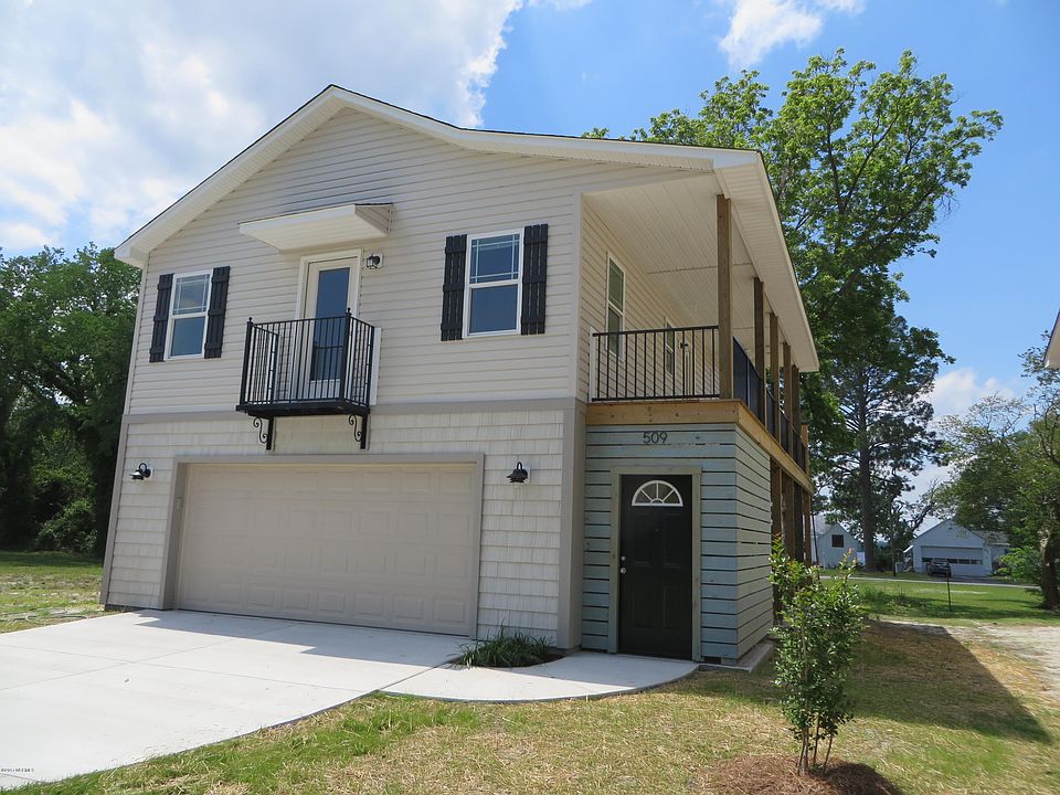1st image of 509 B Street