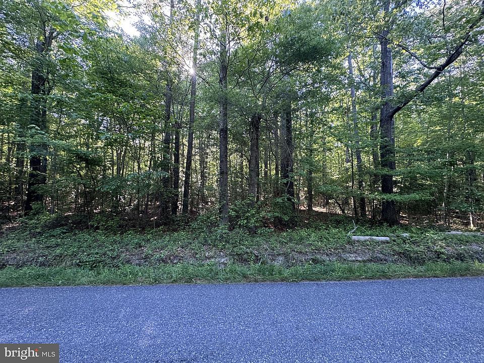 1st image of Apple Grove Rd