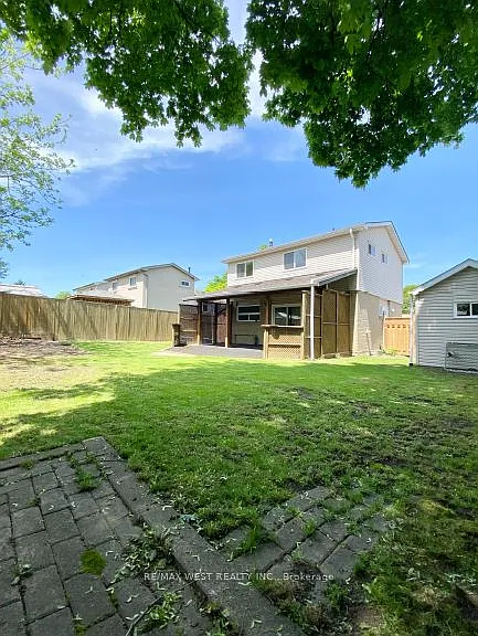 81 Seaborn Rd — Photo 27