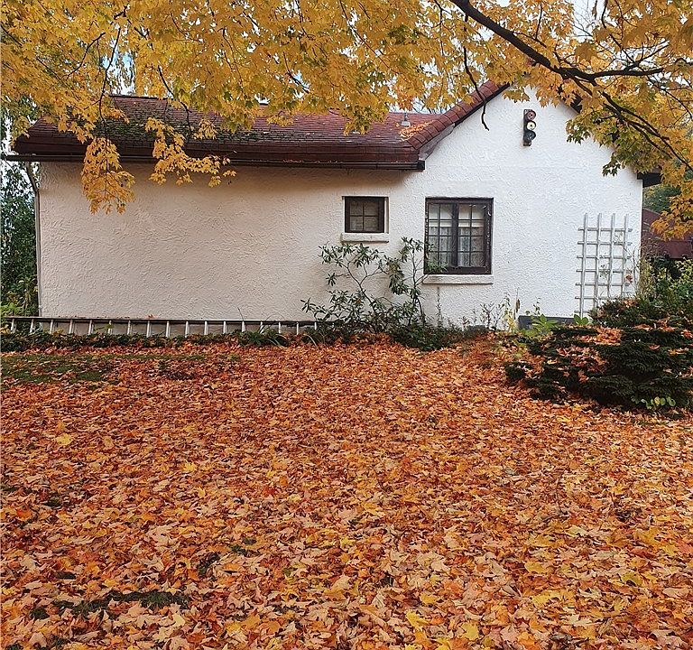 1st image of 135 Norwood Ave