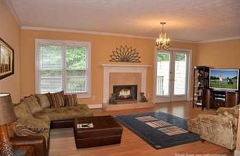 2nd image of 2515 Holcomb Springs Dr