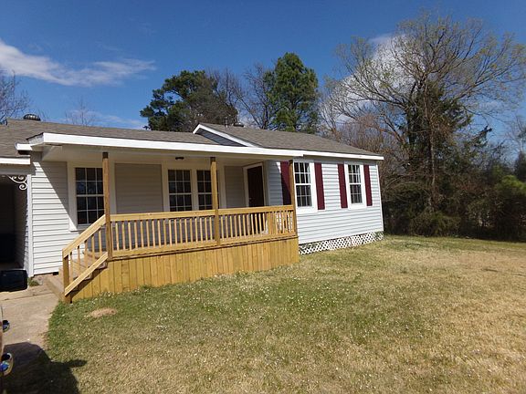 2nd image of 932 Winter Garden Dr